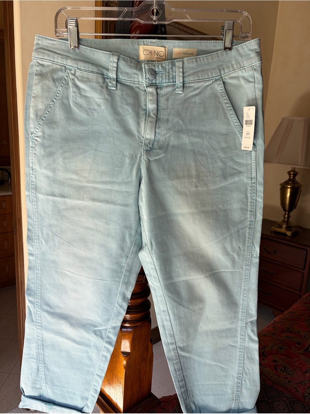 Women's Light Blue Cropped Jeans